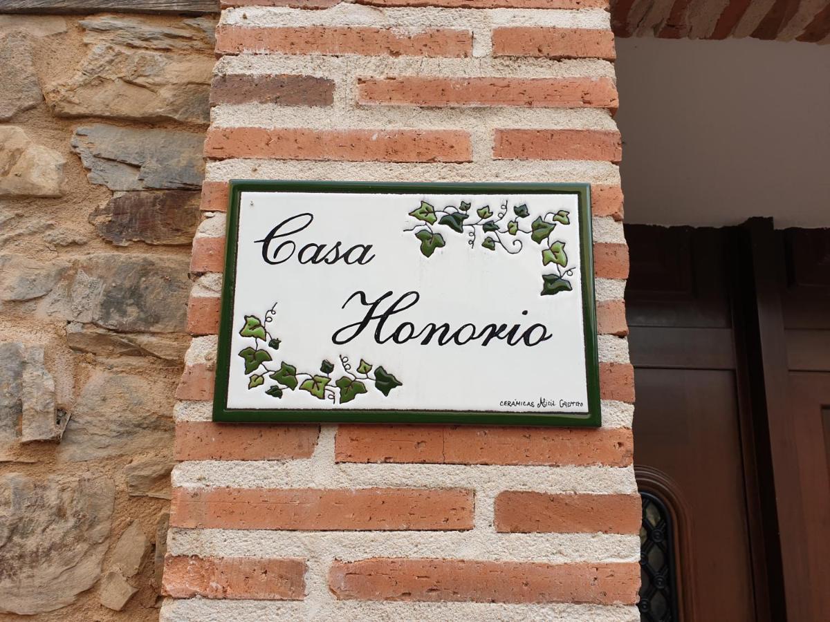הוילה Santa Marina del Sil Casa Honorio מראה חיצוני תמונה